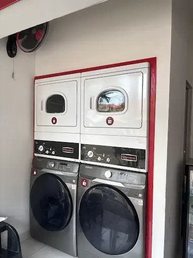 Okaasan Laundry Cirendeu 02