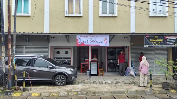 Okaasan Laundry Cirendeu 03